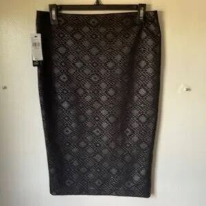 Women's Black Patterned Pencil Skirt